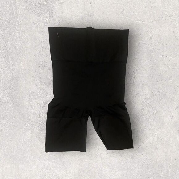 MeMoi 2 pack NWOT HIGH-WAISTED SEAMLESS FIRMING THIGH SHAPER MOCHA & BLACK 1x - Picture 1 of 7